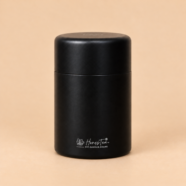 Kokuyō Chazutsu matte black matcha canister, closed